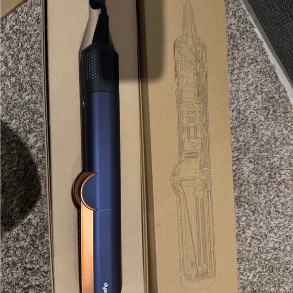 Dyson Blue and Copper Hair Styler